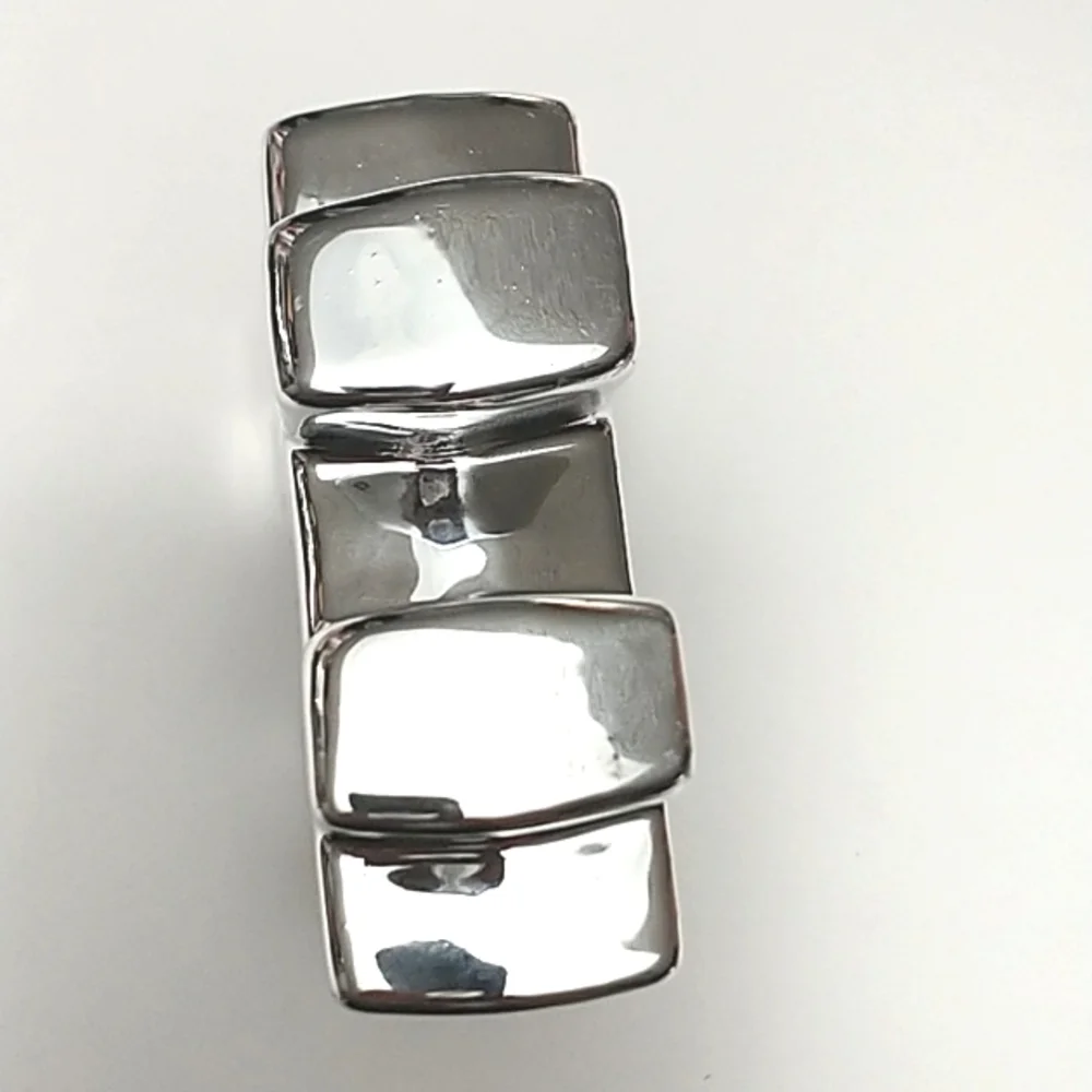 Pier One Silver Hashtag